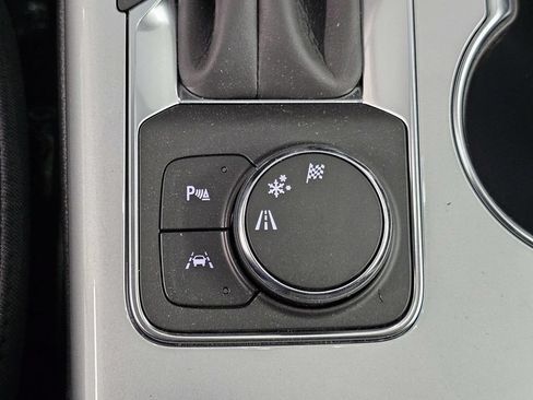 Used 2026 Chevrolet Blazer LT FWD image 20
