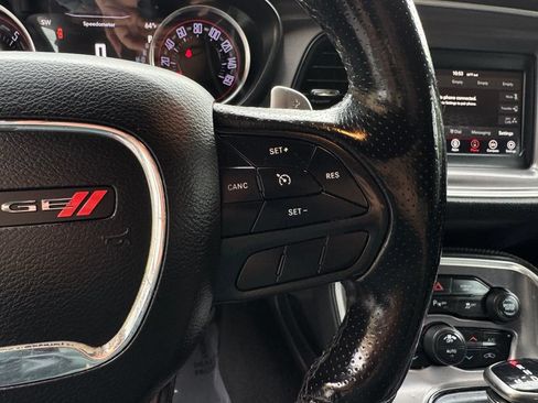 Used 2020 Dodge Challenger R/T RWD image 25