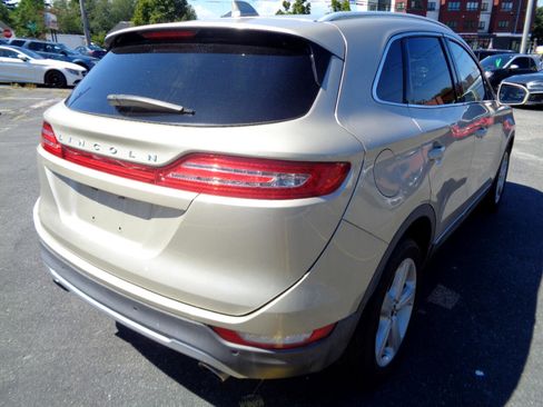 Used 2017 Lincoln MKC Premiere image 15