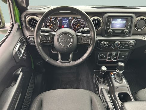 Used 2018 Jeep Wrangler Unlimited Sport S AWD/4WD image 11