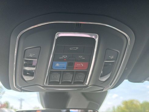 New 2026 Jeep Grand Cherokee L Limited AWD/4WD image 22