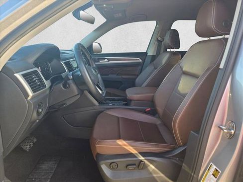 Used 2023 Volkswagen Atlas SE FWD image 14