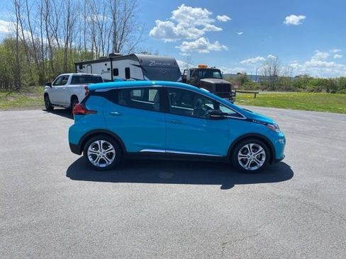 Used 2021 Chevrolet Bolt LT FWD image 10