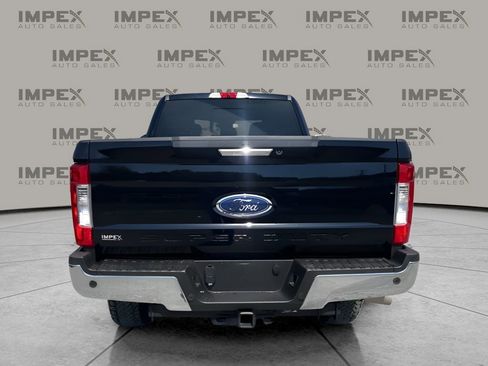 Used 2017 Ford F350 Lariat w/ Tow Technology Bundle AWD/4WD image 4