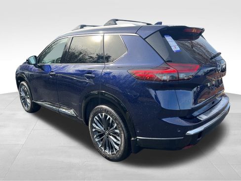New 2026 Nissan Rogue Platinum image 7