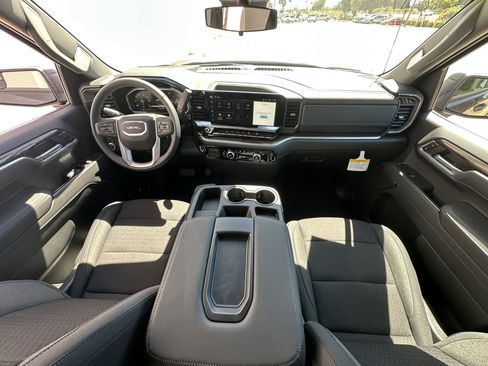 New 2026 GMC Sierra 1500 Elevation image 18
