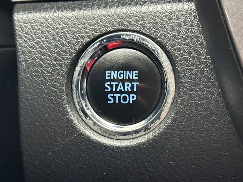 Used 2019 Toyota Camry XSE w/ Navigation Package image 22