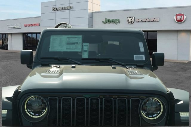 New 2026 Jeep Gladiator Rubicon w/ Capability Package AWD/4WD image 37