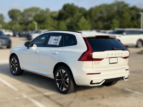 New 2026 Volvo XC60 T8 Plus w/ Climate Package AWD/4WD image 6