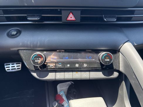 New 2026 Hyundai Elantra Sport FWD image 20