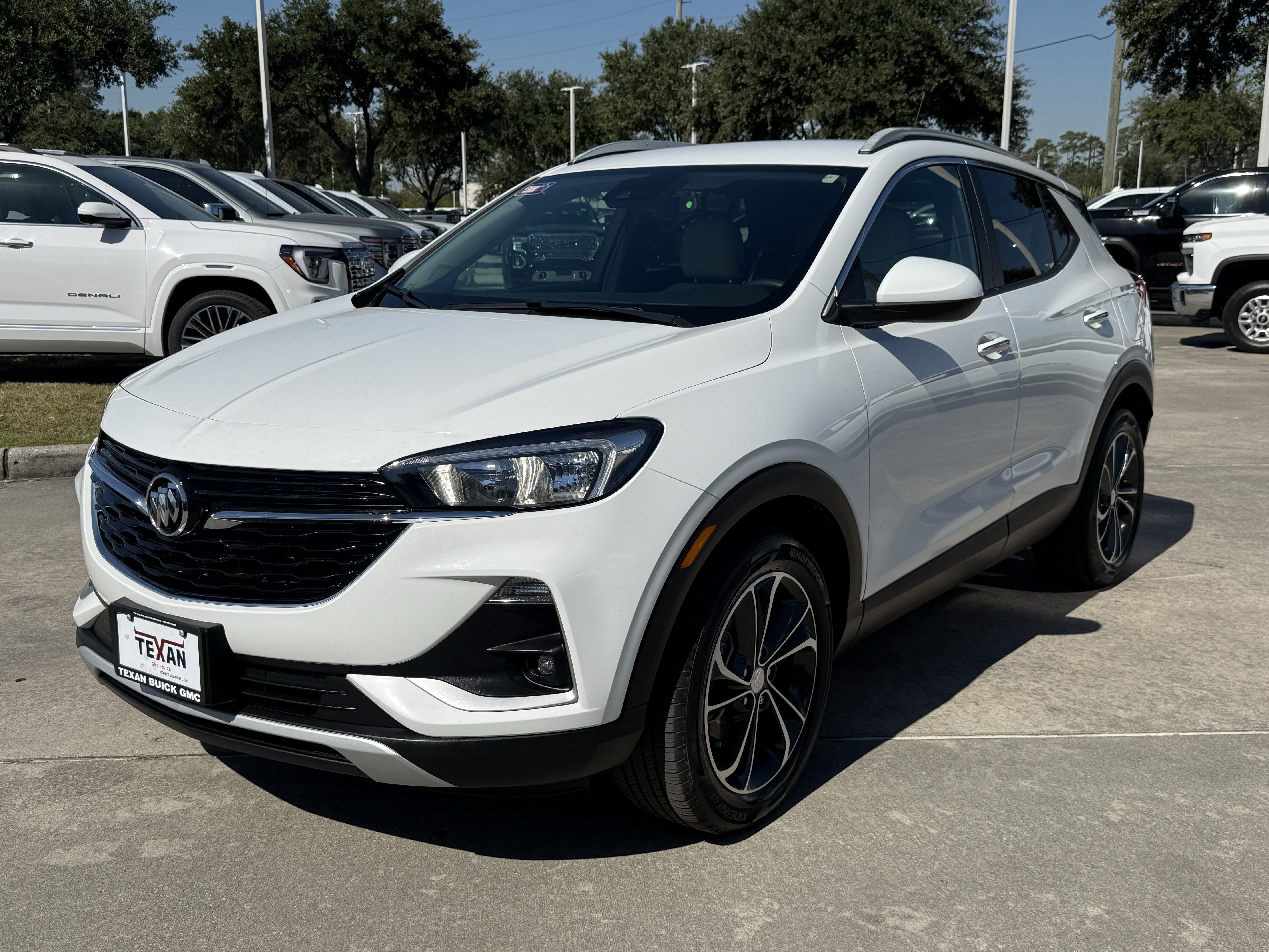 Used 2023 Buick Encore GX Select FWD image 9