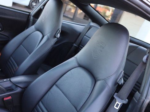 Used 2003 Porsche 911 GT3 RS image 26
