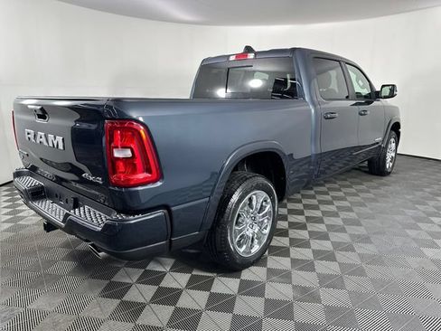 New 2026 RAM 1500 4x4 Crew Cab image 8