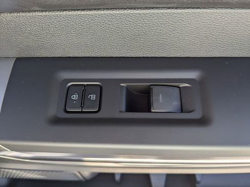 New 2025 Toyota Tundra SR5 AWD/4WD image 33
