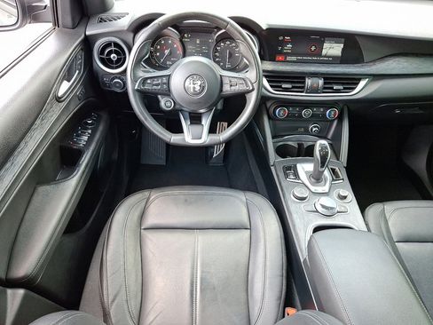 Used 2022 Alfa Romeo Stelvio Sprint image 22