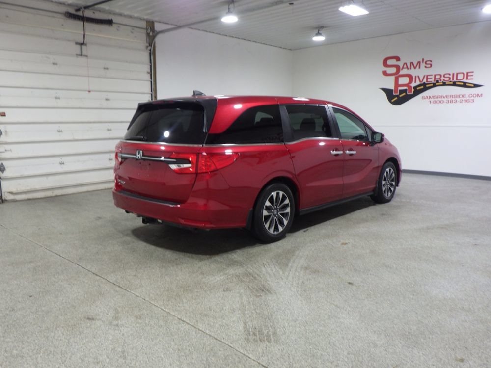 Used 2024 Honda Odyssey EX-L image 4