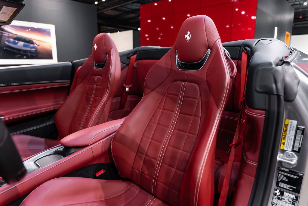 Used 2022 Ferrari Portofino M RWD image 4
