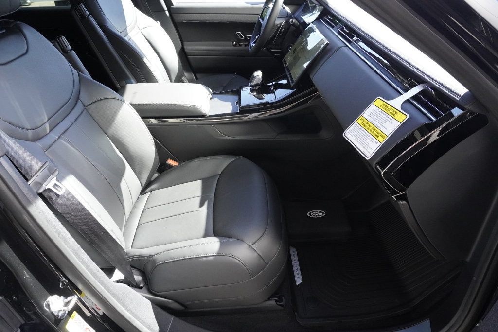 New 2026 Land Rover Range Rover Sport Dynamic SE AWD/4WD image 23