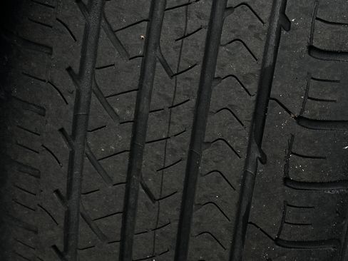 Used 2018 Mercedes-Benz C 300 Sedan image 11