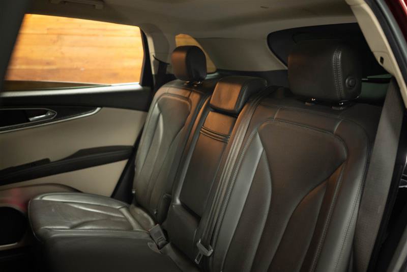 Used 2019 Lincoln Nautilus Reserve AWD/4WD image 13