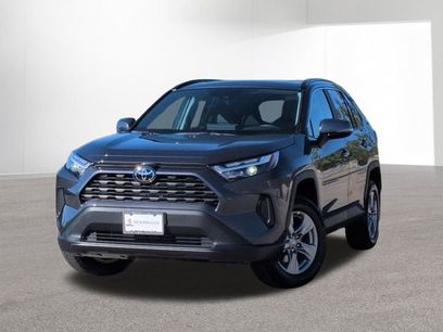 New 2025 Toyota RAV4 XLE