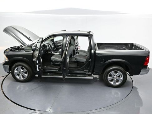 Used 2016 RAM 1500 SLT AWD/4WD image 39