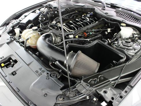 Used 2019 Ford Mustang GT w/ Equipment Group 301A RWD image 65