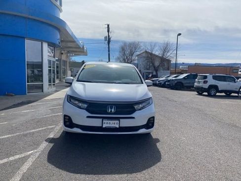 New 2026 Honda Odyssey Elite image 2