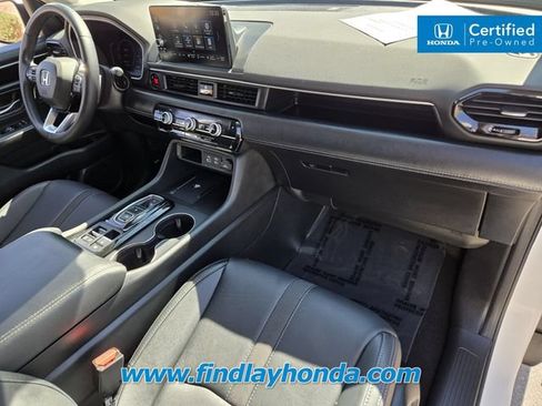 Certified 2025 Honda Pilot EX-L image 23