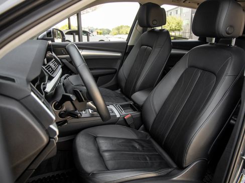 Used 2018 Audi Q5 2.0T Premium Plus w/ Premium Plus Package image 21