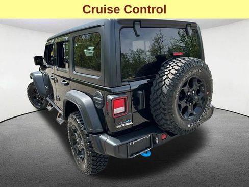 Used 2023 Jeep Wrangler Unlimited w/ Cold Weather Group AWD/4WD image 8
