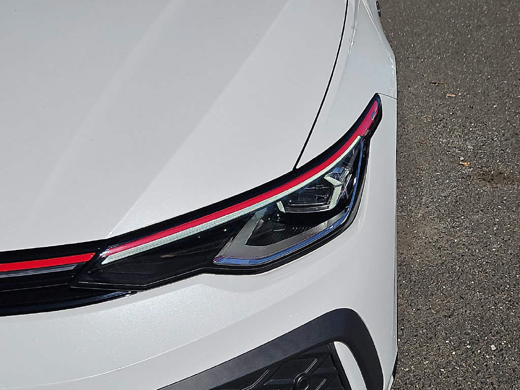 Certified 2025 Volkswagen GTI SE FWD image 11