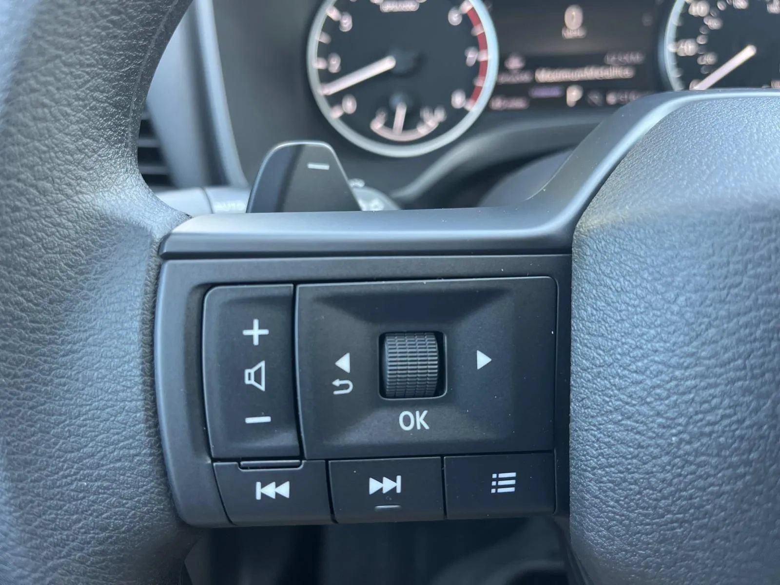 New 2026 Nissan Rogue S FWD image 21