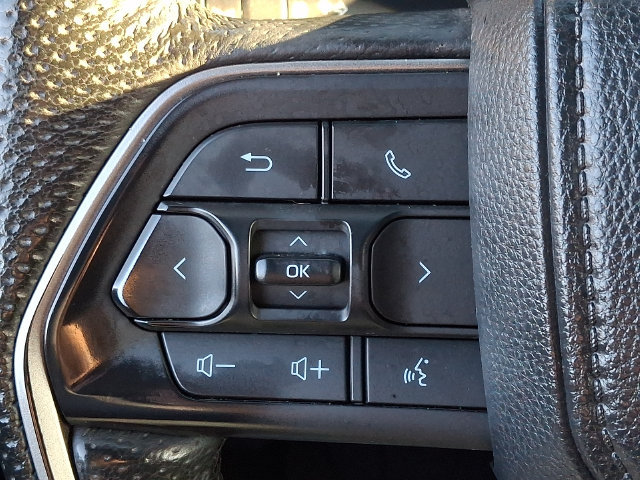 Used 2024 Toyota Tacoma SR5 AWD/4WD image 20