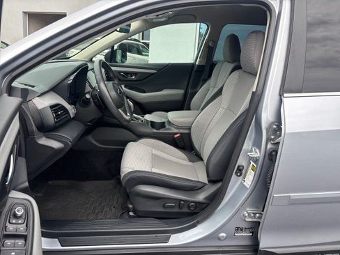 Certified 2025 Subaru Outback Premium AWD/4WD image 12