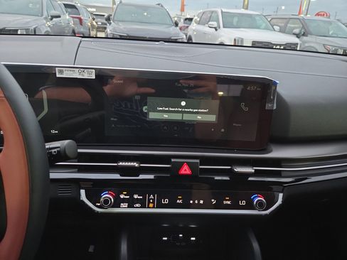 New 2026 Kia Sportage SX image 9