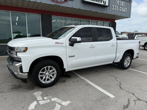 Used 2019 Chevrolet Silverado 1500 LT w/ Texas Edition image 1