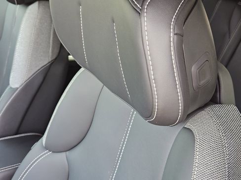 New 2026 Cadillac Optiq Sport 1 image 25