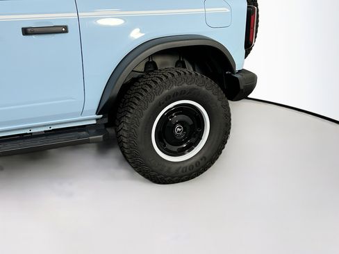 Used 2024 Ford Bronco Heritage Edition AWD/4WD image 30
