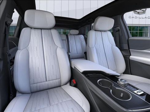New 2025 Cadillac Lyriq Sport image 16