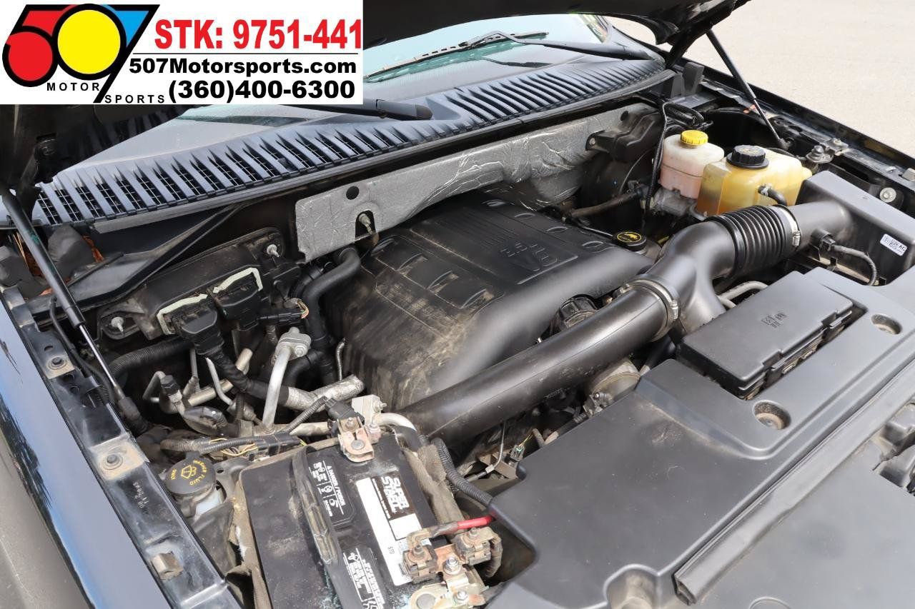 Used 2016 Ford Expedition Limited AWD/4WD image 22