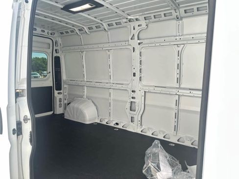 New 2025 RAM ProMaster 2500 w/ Convenience Group image 38