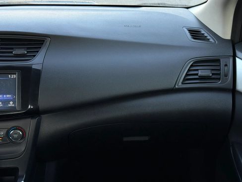 Used 2019 Nissan Sentra S FWD image 22