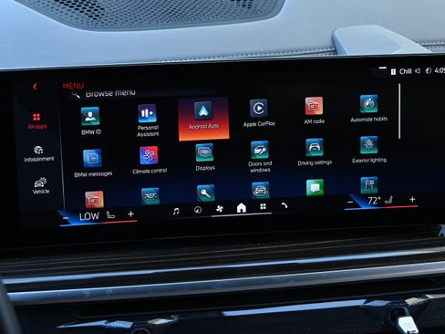 Certified 2025 BMW X6 xDrive40i w/ Premium Package image 18