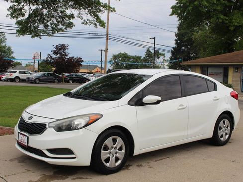 Used 2016 Kia Forte LX FWD image 5