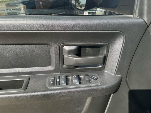 Used 2022 RAM 3500 Tradesman AWD/4WD image 18