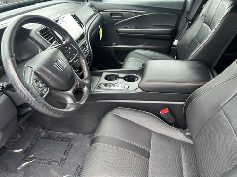 Certified 2024 Honda Passport TrailSport image 19