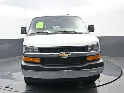 Used 2024 Chevrolet Express 2500 w/ Driver Convenience Package image 17