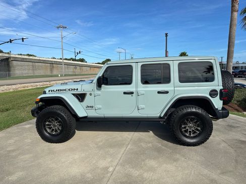 Used 2024 Jeep Wrangler Unlimited Rubicon 392 AWD/4WD image 2