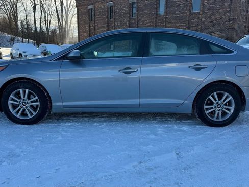 Used 2016 Hyundai Sonata SE image 5